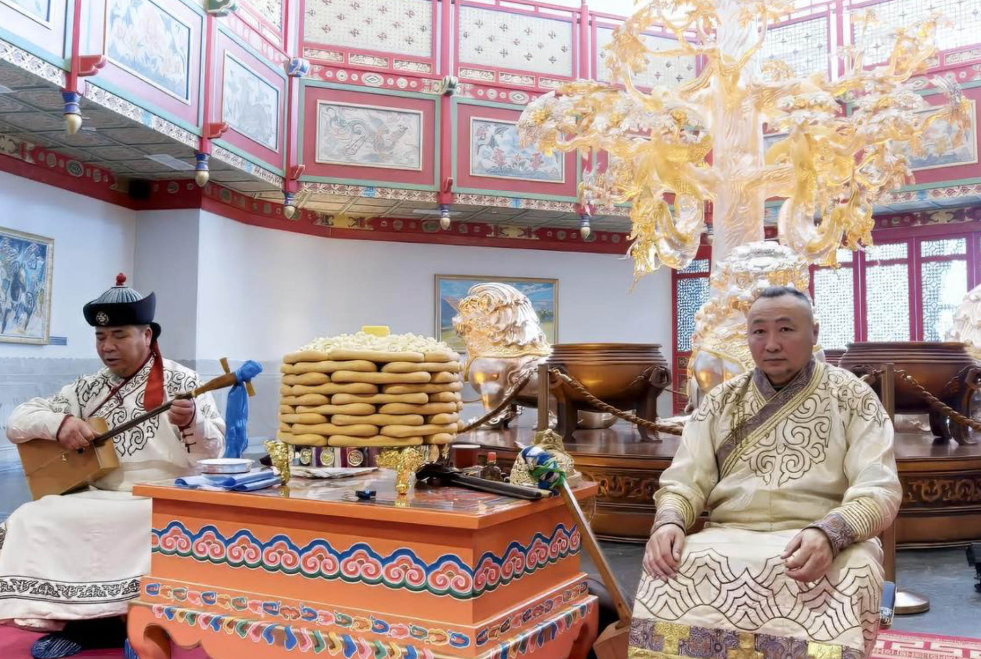 Ерөнхийлөгчийн зарлигийн дагуу 